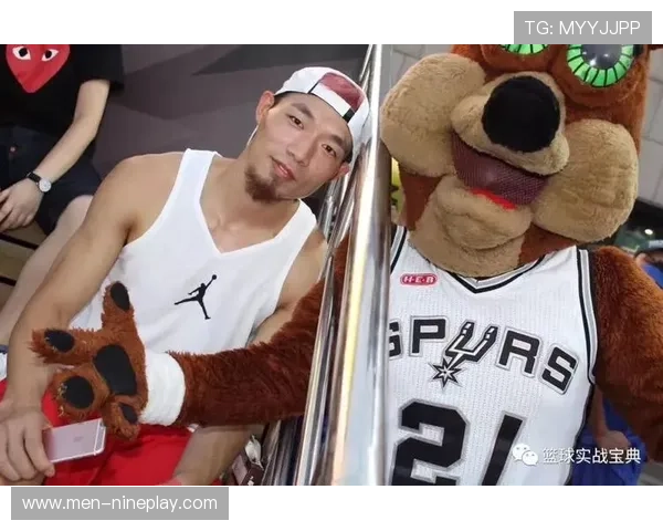 足球球星惊人弹跳能力解析 揭秘他们如何突破重力极限助力进攻防守